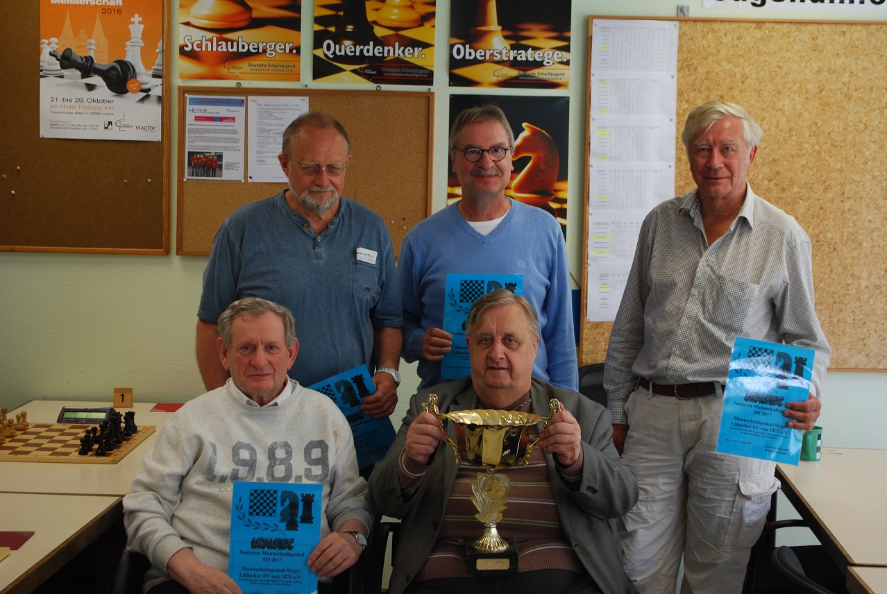 Sieger 2017 vlnr Sergej Salov .Ulrich Boettcher Eckart Stomprowski Stephan Luebeck Horst Mentlein